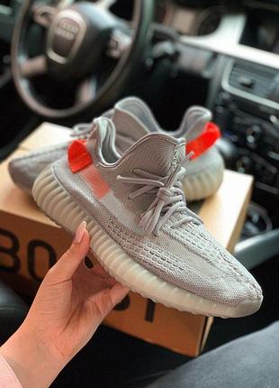 Кроссовки женские adidas yeezy boost 350 v2