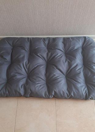 Лежак для собак 130х83х12см лежанка матрас для собак крупных пород двухсторонний цвет серый с черным2 фото