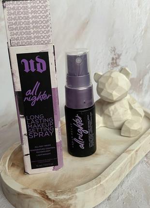 Спрей для фиксации макияжа urban decay all nighter