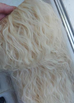 Хвост блондинки хвилястий гафре2 фото
