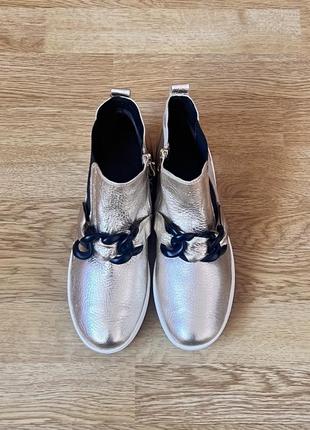 Новые кожаные ботинки caprise 38,5 размера2 фото