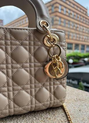 Женская сумка dior mini диор маленькая сумка шоппер на плечо красивая, легкая, стеганая сумка из экокожи2 фото