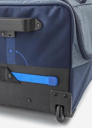 Спортивний валіза сумка на колесах для спорту kipsta essential 105л 75 х 39 х 36 см синій5 фото