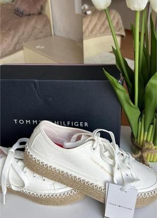 Стильные эспадрильи tommy hilfiger