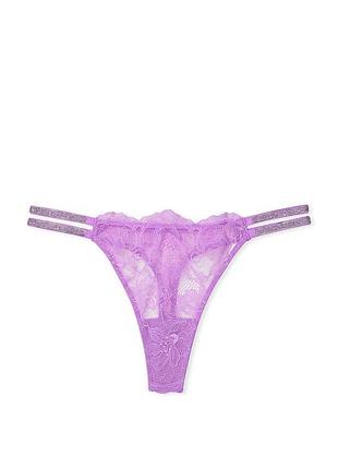 Женские трусики victoria's secret shine strap lace thong panty кружево со стразами xs фиолетовый