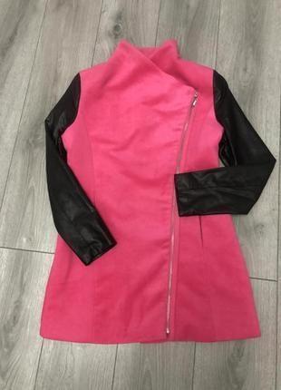 Черно-розовое пальто kira plastinina2 фото