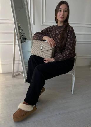 Женская сумка из эко-кожи yves saint laurent 30 ив сен лоран бежевого цвета молодежная, брендовая8 фото