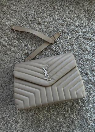Женская сумка из эко-кожи yves saint laurent 30 ив сен лоран бежевого цвета молодежная, брендовая7 фото