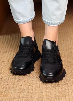 Кросівки жіночі чорні2 фото
