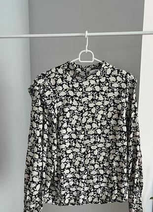 Блуза жіноча