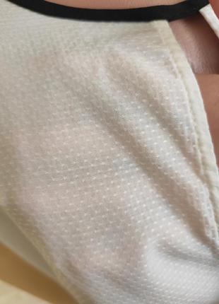 Ніжна біла легка легка блузка з запахом3 фото
