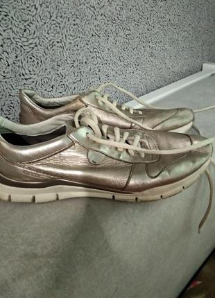 Кросівки geox