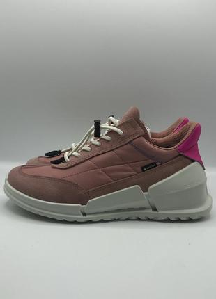 Оригінальні кросівки жіночі на системі gore tex шкіряні в розмірі 35 від бренду ecco10 фото
