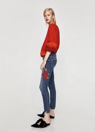 Zara джинсы скинни с вышивкой