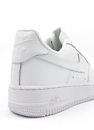 Жіночі шкіряні кросівки nike air force 1 білі літні кросівки найк аір форс9 фото