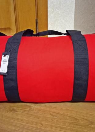 Спортивна сумка tommy hilfiger. оригінал. куплена в сша.4 фото