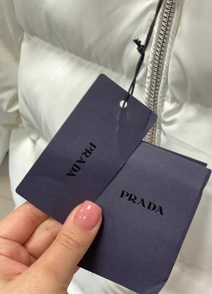 Женская куртка prada6 фото