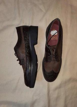 Стильные туфли-брогие emmshu (испания)2 фото