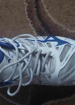 Mizuno wave voltage3 фото