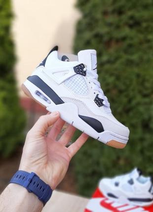 Жіночі круті кросівки nike air jordan 4 sb білі з чорним та сірим кросівки найк аір джордан 4 сб нов