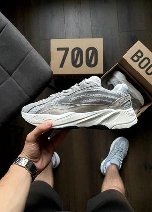 Adidas yeezy 700 v2 static gray4 фото