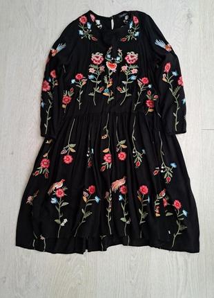 Платье с вышивкой вышиванка