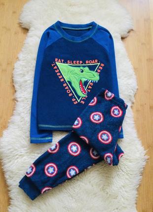 7-8 років, 128 зріст primark флісова піжама з динозавром. тепла, м"якенька, яскрава. стан ідеальний!