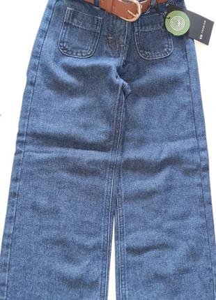 Стильные широкие джинсы с ремнем8 фото