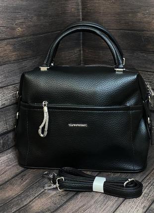 Вмістка жіноча сумка з плечовим ременем. чорна