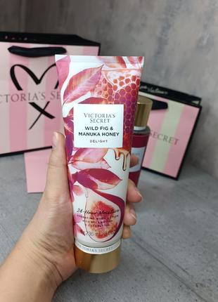 Ароматний лосьйон для тіла natural beauty body care «wild fig & manuka honey». victoria's secret. оригінал 🇺🇸