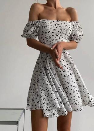Легка жіночна сукня міні коротка вільного крою з коротким рукавом і відкритими плечима софт принт квітка10 фото