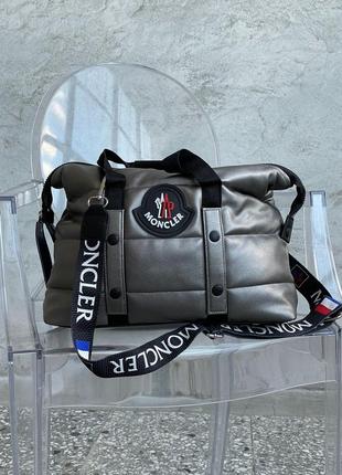 👜 moncler puff silver