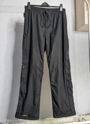 Роскошные брюки от бренда mountain warehouse10 фото