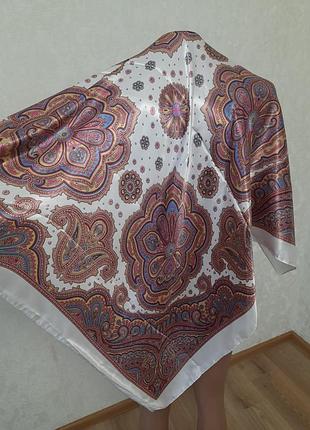 Ніжна велика  саржева хустка10 фото