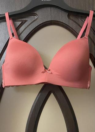 Шикарний, базовий, бюстгальтер, в розовому кольорі, без кісточок, від дорогого бренду: body essentials by tchibo 🫶