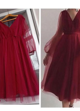 Шикарное бордовое платье с фатином