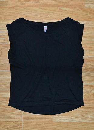 Проста стильна футболка від new yorker