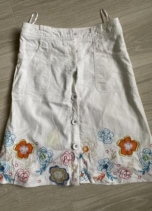 Льняная белая юбка с вышивкой asos