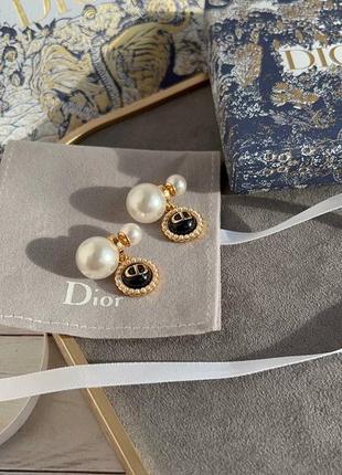 Серьги в стиле dior