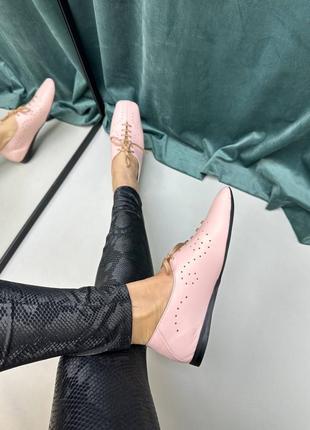 Эксклюзивные туфли балетки из натуральной итальянской кожи и замши женские на шнурках9 фото