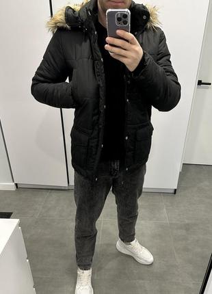 Зимова чоловіча куртка чорна з відстібним капюшоном 48-50 розмір тільки!2 фото