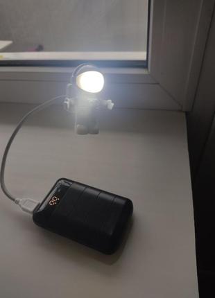 Usb лампа космонавт, світильник для ноутбука2 фото