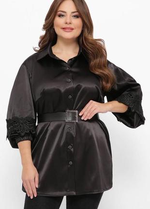 Блуза свободного кроя с отложным воротником с кружевом батал с 54 по 60 размер