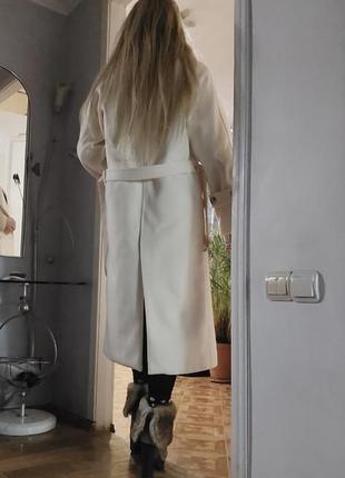 Пальто свiтло - молочное , кашемировое в размере s. есмть еще размеры s, m , l.4 фото