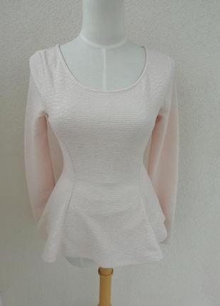 Блуза з баскою