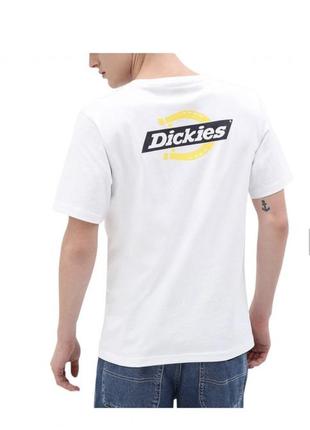 Стильная белая футболка dickies