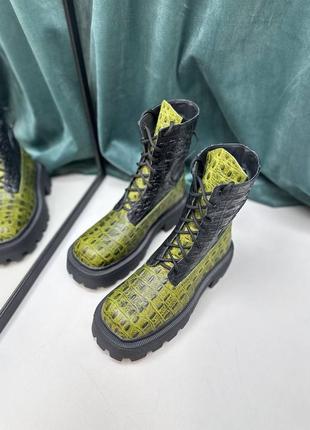 Эксклюзивные ботинки из итальянской кожи женские крокодил рептилия4 фото