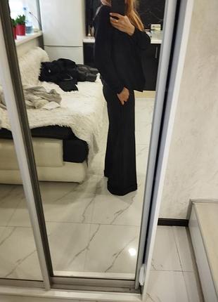 Брюки клешь от бедра разм 38