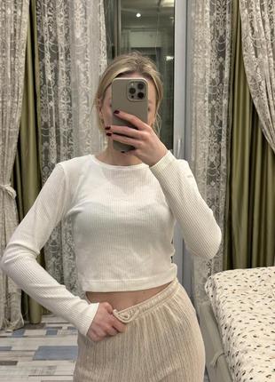 Трикотажна нова кофтинка