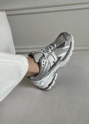 Крутейшие женские мужские кроссовки new balance 1906d silver white серебристые7 фото